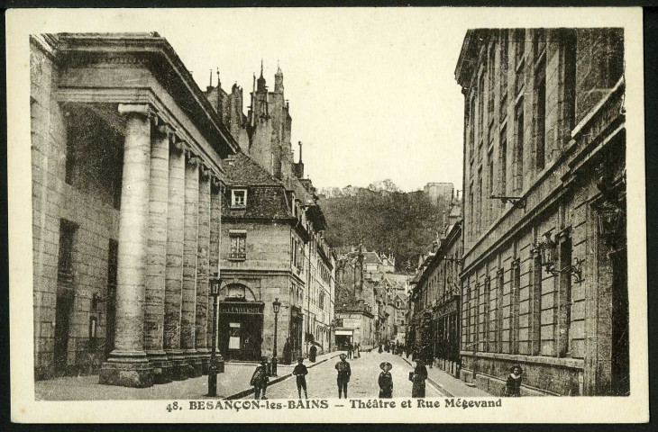 Vue du théâtre municipal, rue Mégevand