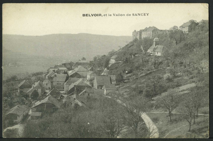 Le château et le vallon de Sancey