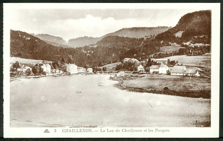 Le lac de Chaillexon et les Pargots