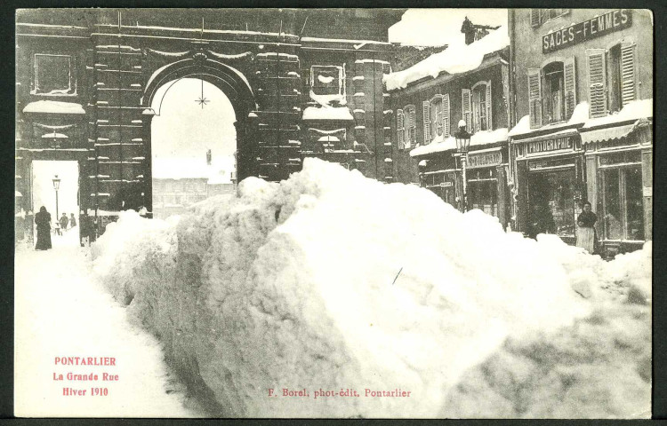 La Grande Rue sous la neige