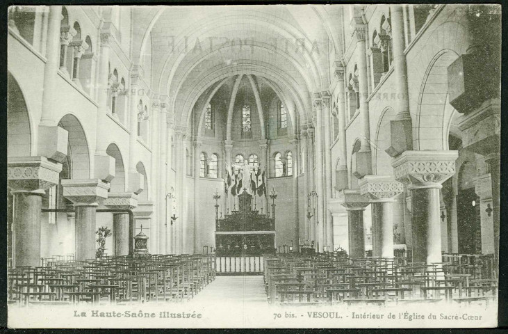 Intérieur de l'église du Sacré-Coeur