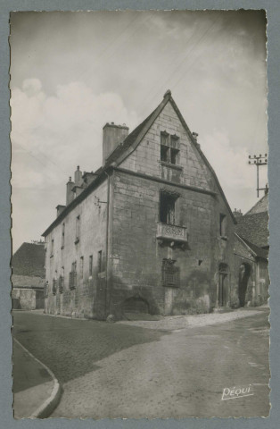 Hôtel du Mouton Noir, ancien château des Comtes de Grammont