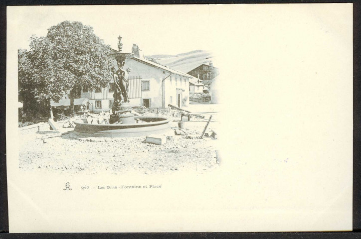 La place, la fontaine
