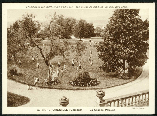 Les salins de Bregille, superbregille (garçons), la grande pelouse
