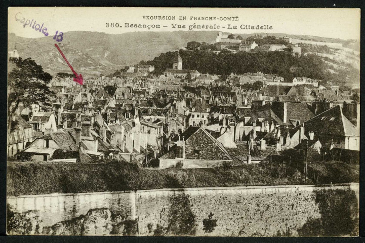 Vue générale, les fortifications et la citadelle