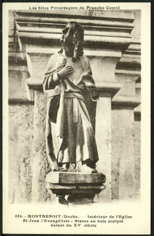 Statue en bois sculpté datant du XVe siècle