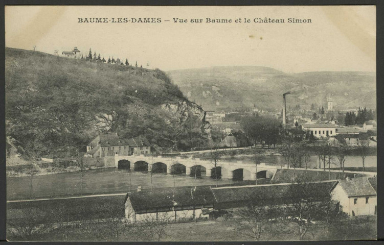 Vue sur Baume et le château Simon