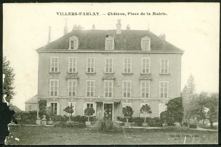 Château, place de la Mairie