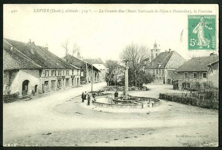 La Grande Rue, route nationale Dijon-Pontarlier