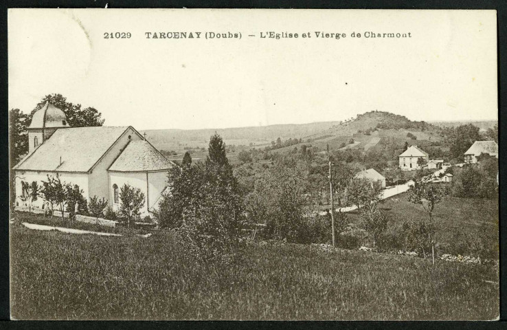 L'église et la vierge de Charmont