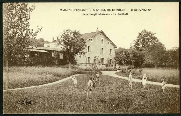 Maisons d'enfants des salins de Bregille, Superbregille, garçons, le football