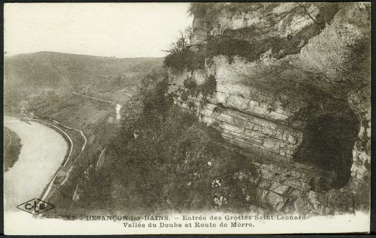 Entrée des grottes Saint-Léonard