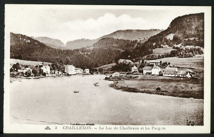 Le lac de Chaillexon et les Pargots