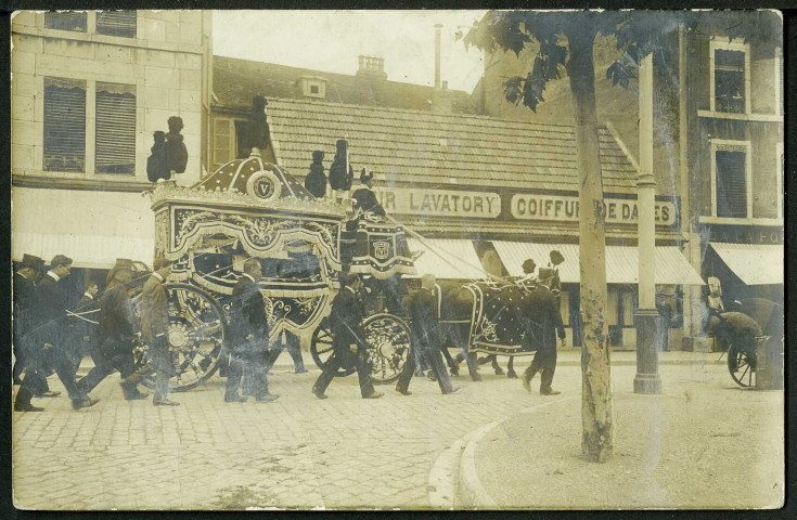 Enterrement à Besançon avant 1914