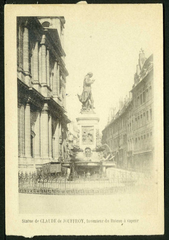 Vue de la statue du marquis de Jouffroy