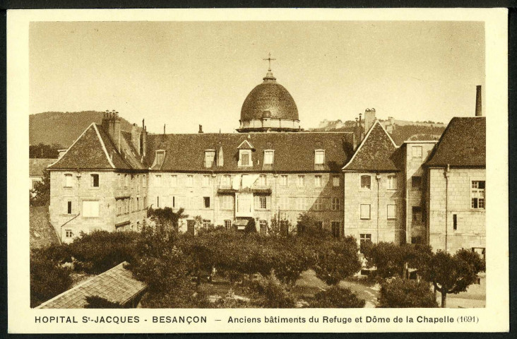 Anciens bâtiments du refuge et dôme de la chapelle Saint-Jacques
