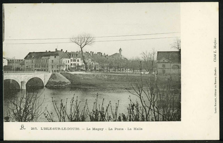 Le Magny, la poste, la halle