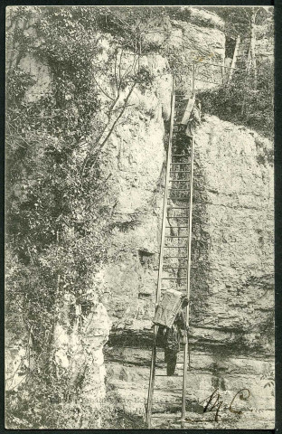 Contrebande aux échelles de la mort