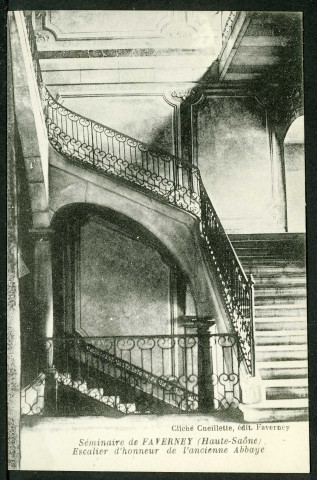 Escalier d'honneur de l'ancienne abbaye