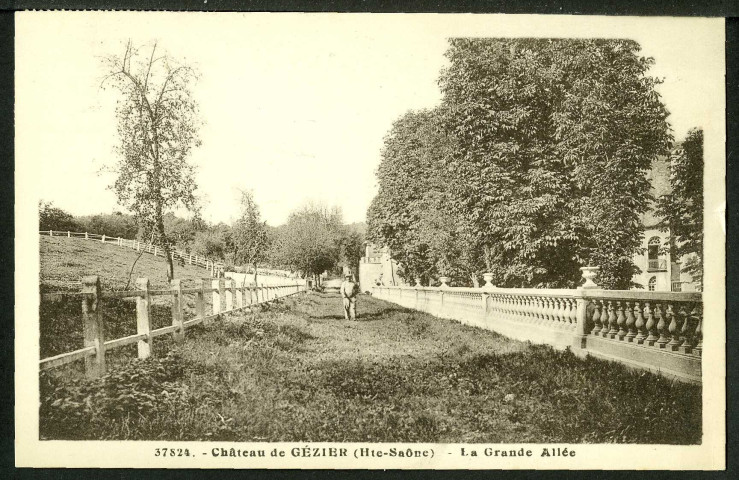 Le château, la grande allée