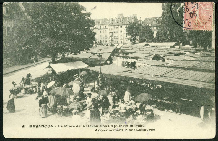Place de la Révolution, anciennement place Labourée