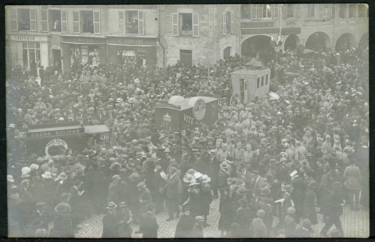 Cavalcade entre deux guerres