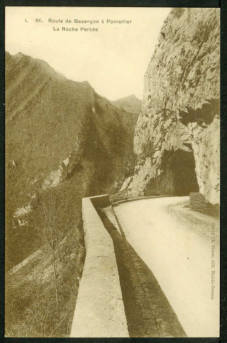 Route de Besançon à Pontarlier. La Roche Percée