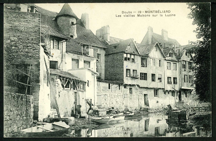 Vieilles maisons sur la Luzine