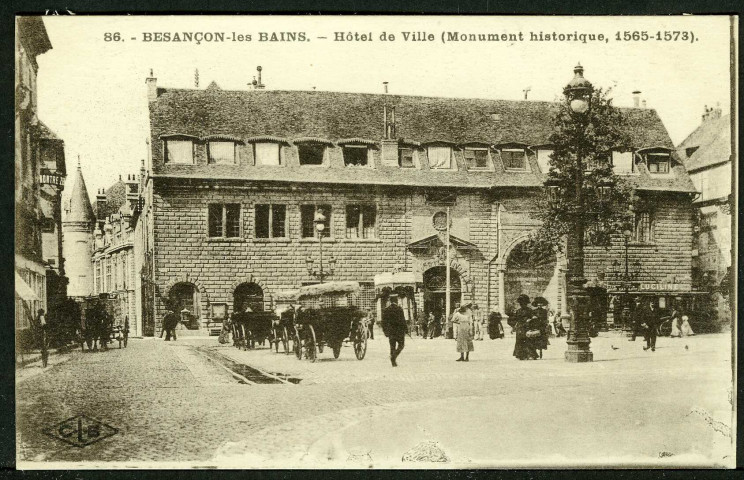 Vue de l'hôtel de ville