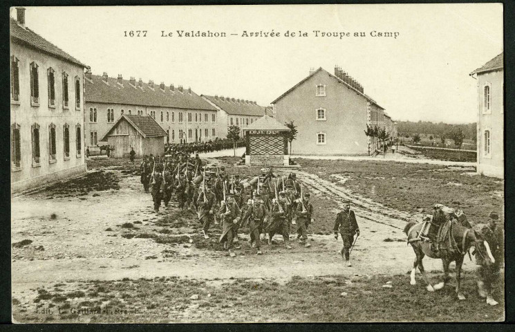 Arrivée de la troupe
