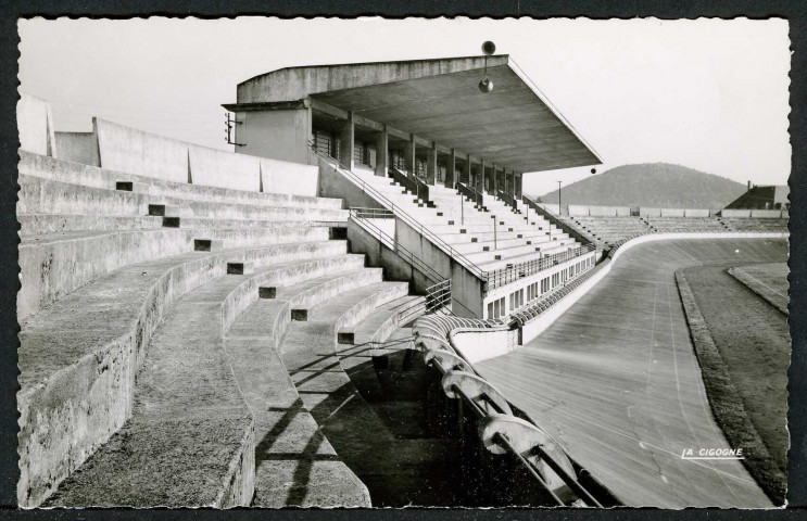 Le stade municipal et le vélodrome