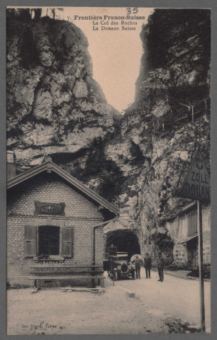 Le col des Roches. La douane Suisse