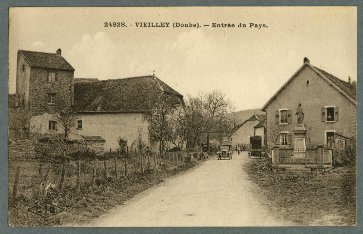 Entrée du pays