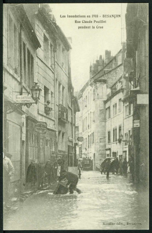 Rue Claude Pouillet pendant la crue, inondations 1910