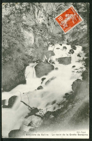 Le ravin de la grotte Sarrazine