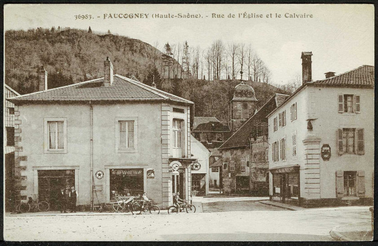 Rue de l'Eglise et le Calvaire