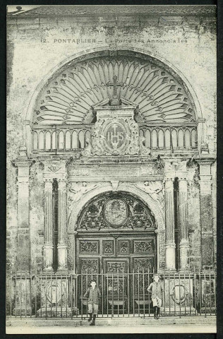 La porte des Annonciades