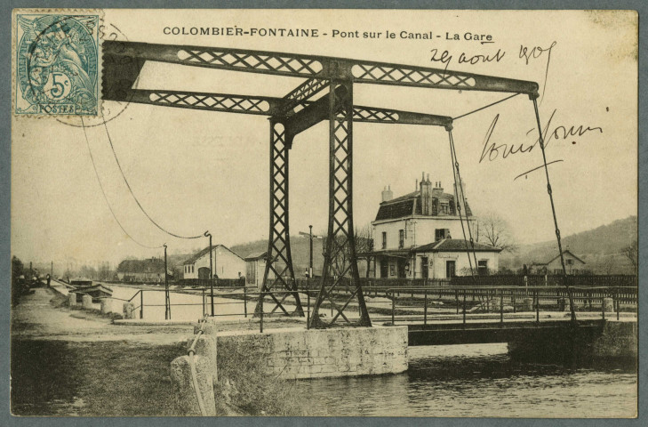 Pont sur le canal - La gare
