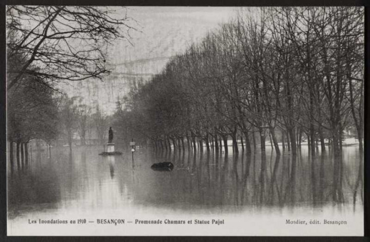 Vue de la promenade Chamars et statue Pajol, inondations 1910