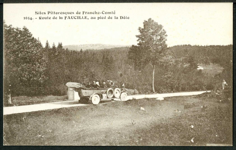 Route de la Faucille, au pied de la Dôle