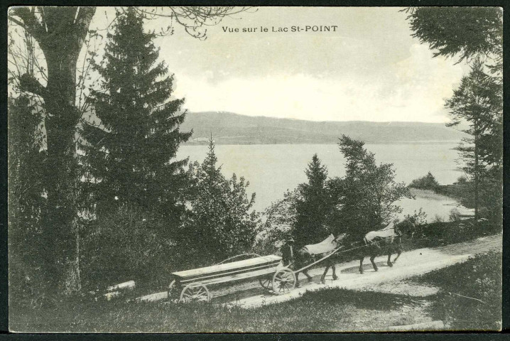 Vue sur le lac Saint-Point