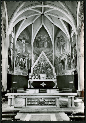 Eglise, la table de communion et le choeur