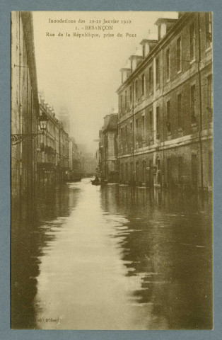 Rue de la République prise du pont