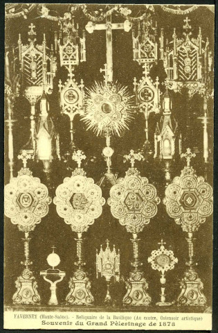 Intérieur de l'église, reliquaire