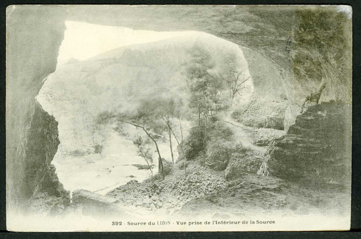 Vue de la source du Lison