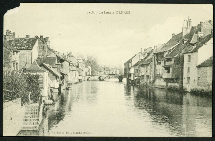 Vielles maisons sur la Loue et sur le grand pont
