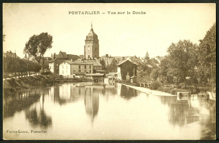 Vue de Pontarlier avec les bords du Doubs
