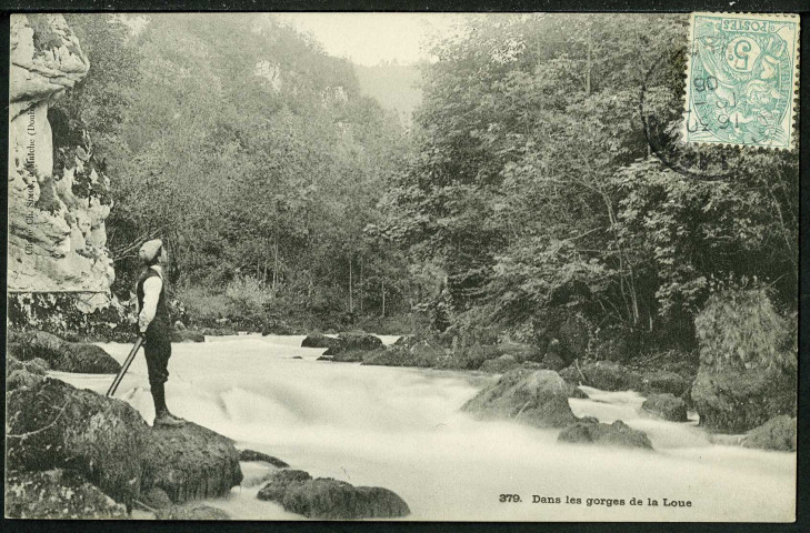 Dans les gorges de la Loue
