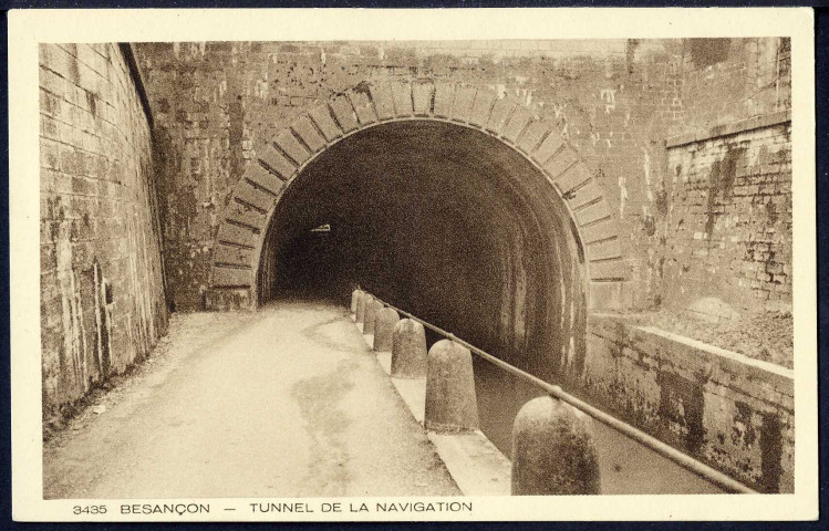 Entrée du canal sous la citadelle, faubourg Rivotte