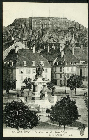 Le monument des Trois-Sièges, le château